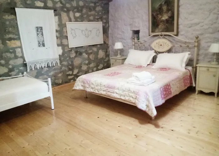 Gianna's * Alexandros